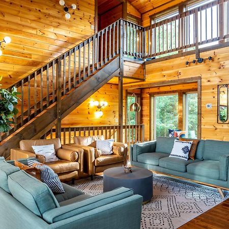 The Solstice - Amenities Galore Mountain Retreat Gatlinburg Kültér fotó