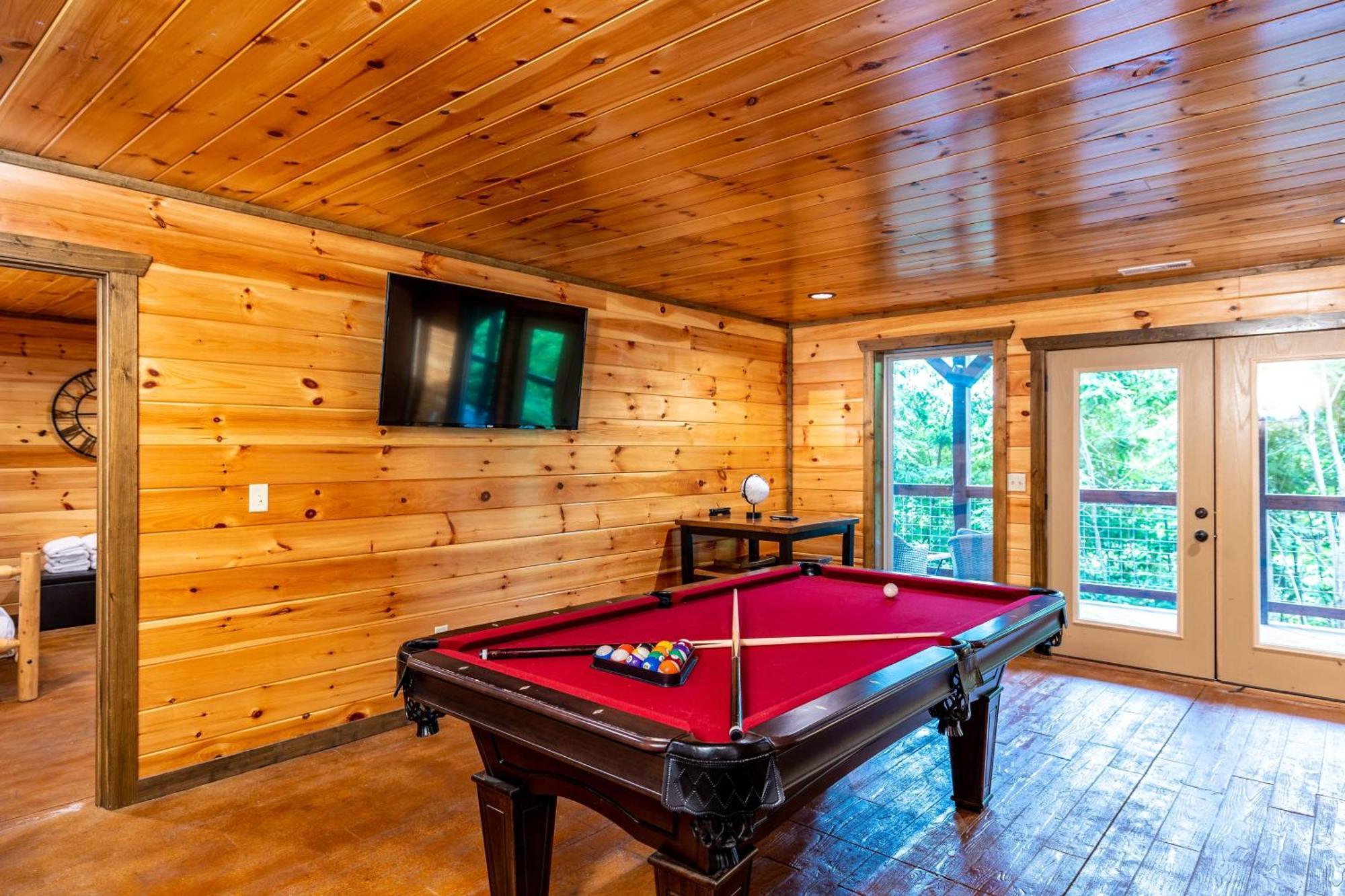 The Solstice - Amenities Galore Mountain Retreat Gatlinburg Kültér fotó