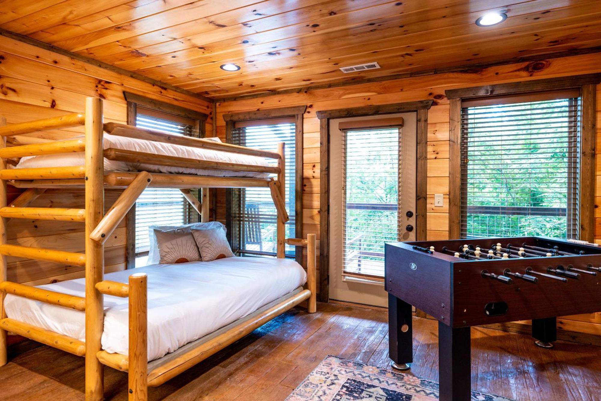 The Solstice - Amenities Galore Mountain Retreat Gatlinburg Kültér fotó